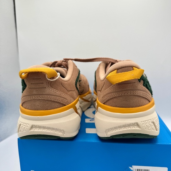 NWT Hoka Clifton L Embroidery UNISEX Shoes Leather Brown Sirrocco Mountain View - Picture 13 of 16